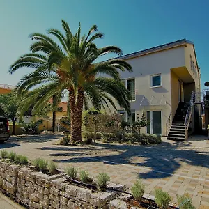 Apartment Diana Zadar