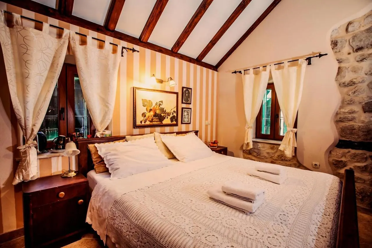 Dimora Picco Bello Bed & Breakfast Trogir 3*,